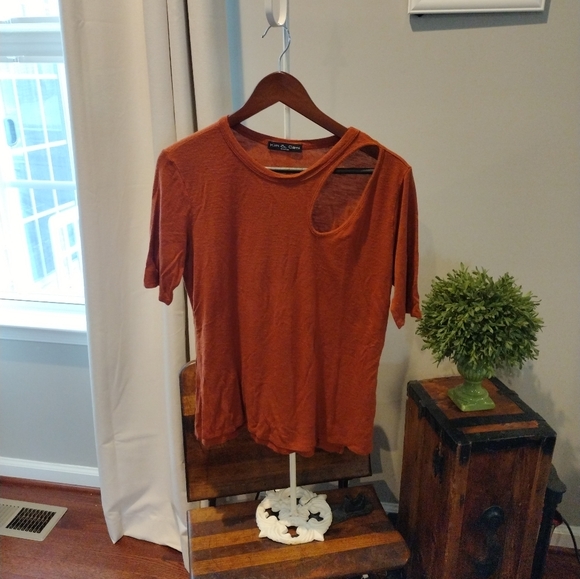 Top - Picture 3 of 7